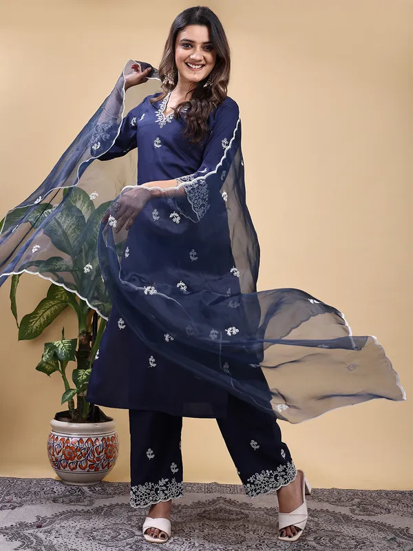 Navyblue_Embroidered_Kurta_Set_with_Matching_Pant_and_Dupatta