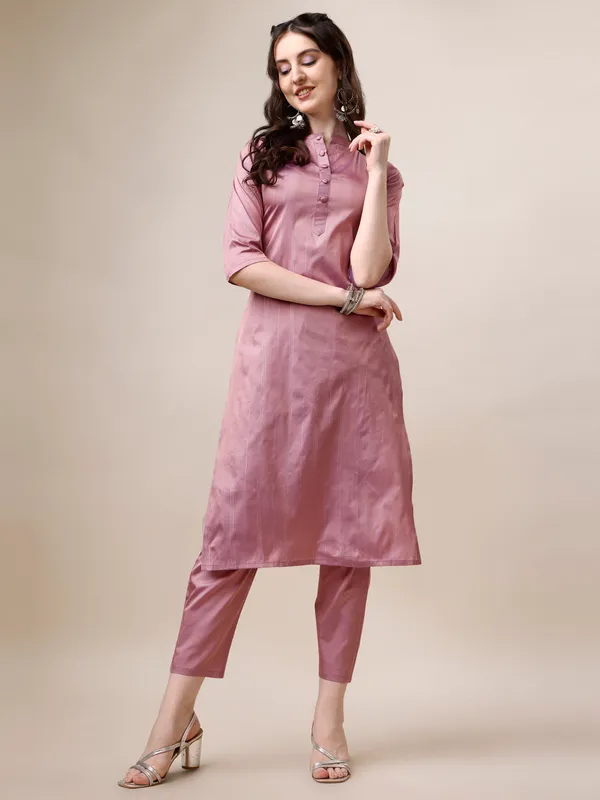 PEACH_Elegant_Pinstripe_Kurta_Set_with_Straight_Pants