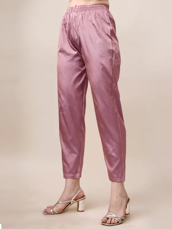 PEACH_Elegant_Pinstripe_Kurta_Set_with_Straight_Pants