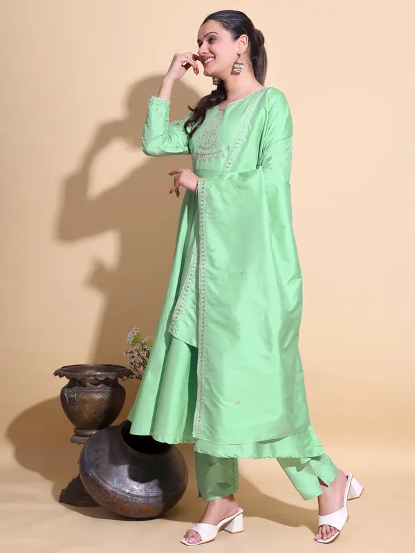 PISTA_Art_Silk_Embroidered_Anarkali_Pant_Dupatta_Set_For_Women