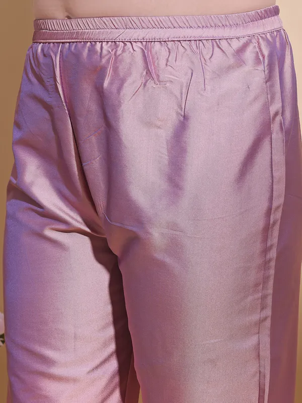 Peach_Art_Silk_Solid_Kurti_Pant_Dupatta_Set_For_Women