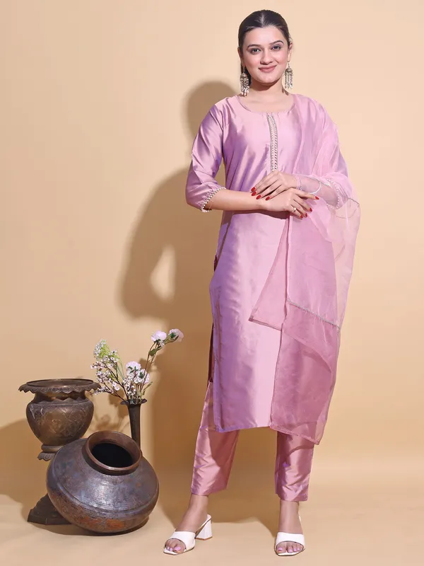 Peach_Art_Silk_Solid_Kurti_Pant_Dupatta_Set_For_Women