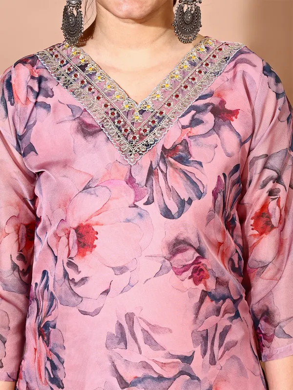 Peach_Trendy_Straight_Kurta_Pant_Set_with_Designer_Dupatta