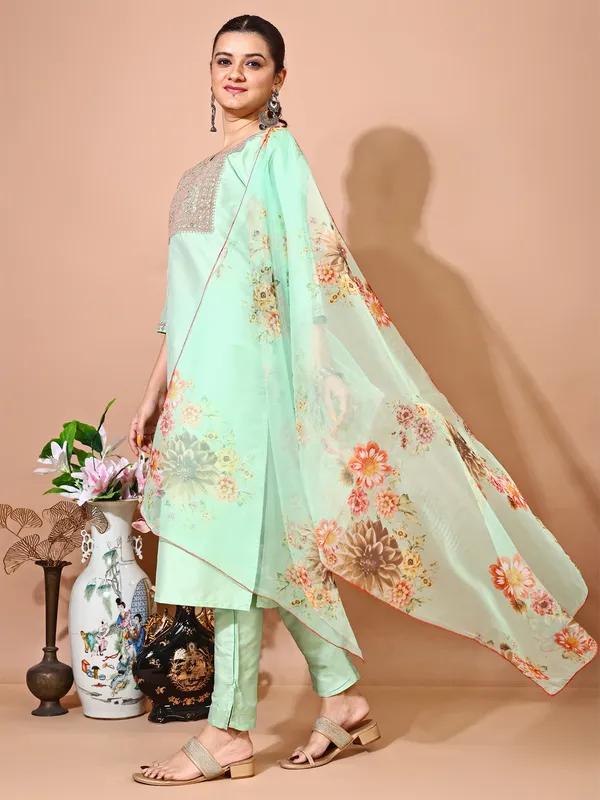 Pista_Art_Silk_Embroidered_Kurti_Pant_Dupatta_Set_For_Women