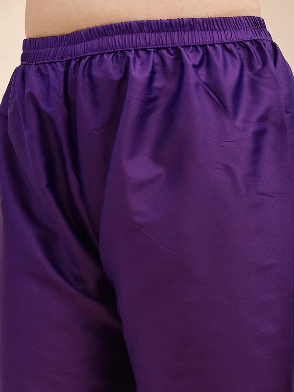 Purple_Embroidered_Straight_Kurta_Set_with_Floral_Printed_Dupatta