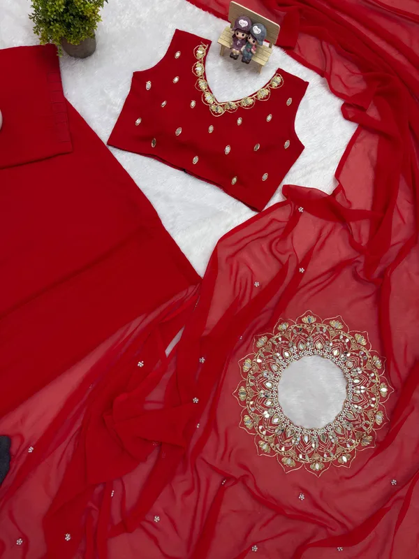 RED_STYLES_HAND_WORKED,_DRAPE_SAREE_ON_FAUX_GEORGETTE_