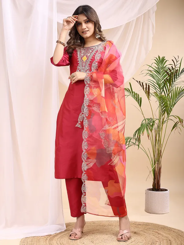 Rani_Art_Silk_Embroidered_Kurti_Pant_Dupatta_Set_For_Women
