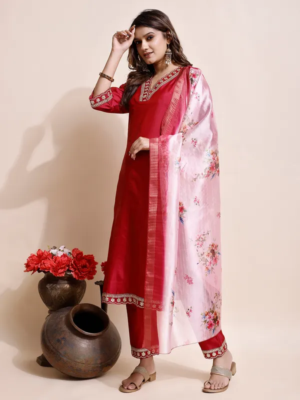 Rani_Art_Silk_Floral_Print_Kurti__Pant_Dupatta_Set_For_Women