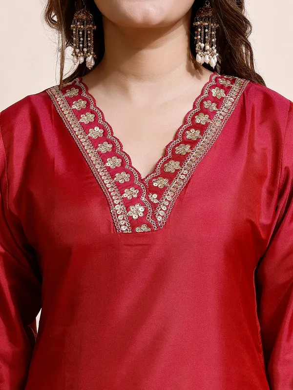 Rani_Art_Silk_Floral_Print_Kurti__Pant_Dupatta_Set_For_Women