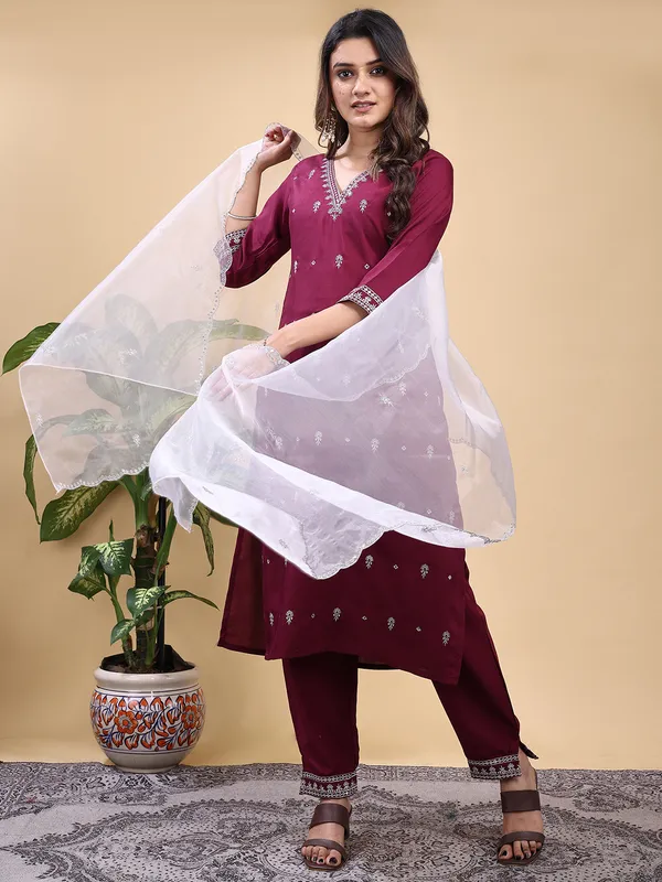 WINE_Trendy_Straight_Kurta_Pant_Set_with_Designer_Dupatta