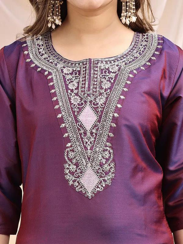 Wine_Art_Silk_Embroidered_Kurti_Pant_Dupatta_Set_For_Women
