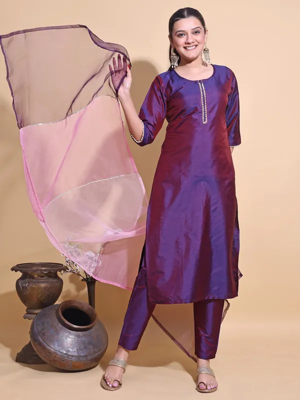 Wine_Art_Silk_Solid_Kurti_Pant_Dupatta_Set_For_Women