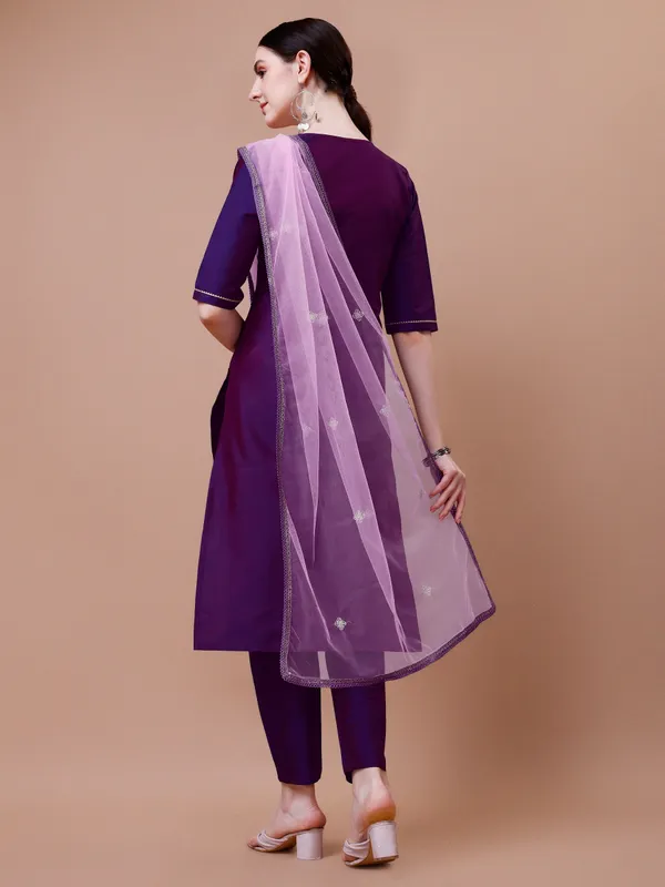 Wine_Embroidered_Kurta_Set_with_Elegant_Dupatta