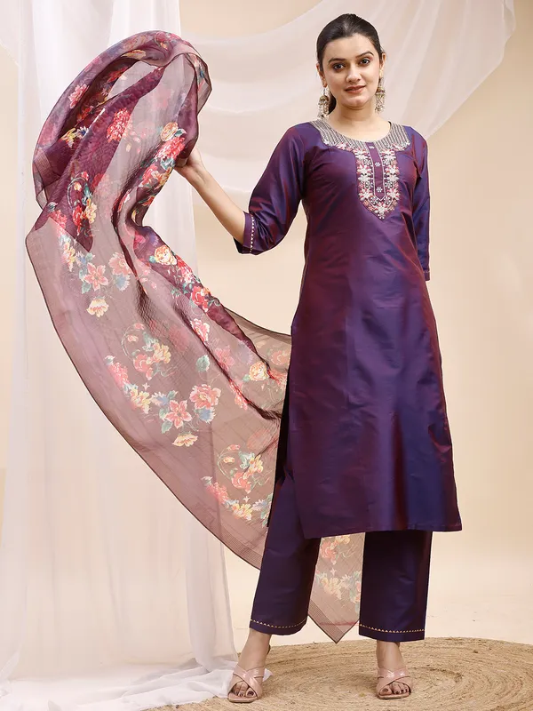 Wine_Embroidered_Straight_Kurta_Set_with_Floral_Printed_Dupatta
