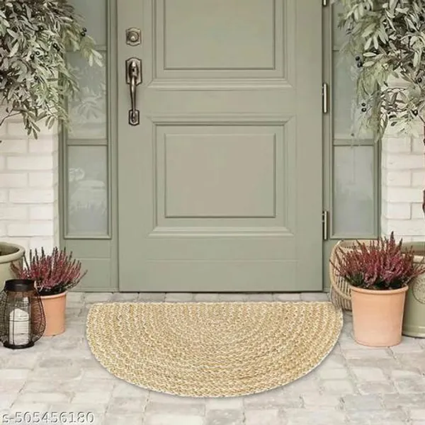 D-Shape_Jute_Rug