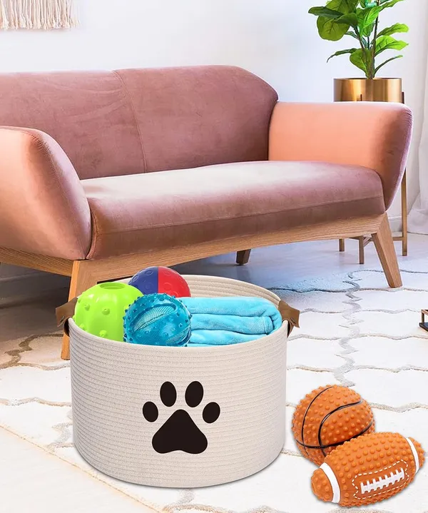 Round_Cotton_Rope_Basket_Pets_Toy_Storage_Bin_-_Storage_Chest_for_Dog_Toys_Laundry_Basket_Living_Room_Organizer_Dog_Stuff_Box_Storage_(Light_Beige)