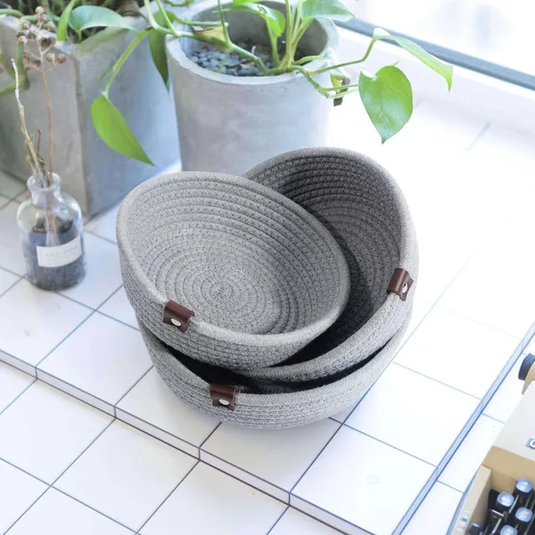 Cute_Storage_Baskets,_Natural_Handwoven_Round_Nesting_Bowls_with_Leather_Tabs,_Set_of_3,_Small_Medium_Large_(Grey)-KT_RUGS