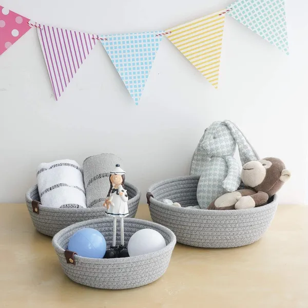 Cute_Storage_Baskets,_Natural_Handwoven_Round_Nesting_Bowls_with_Leather_Tabs,_Set_of_3,_Small_Medium_Large_(Grey)-KT_RUGS