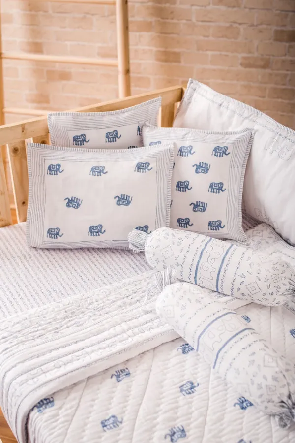 Blue_Cotton_Silk_Baby_Bedding_Set_Blue_Elephant