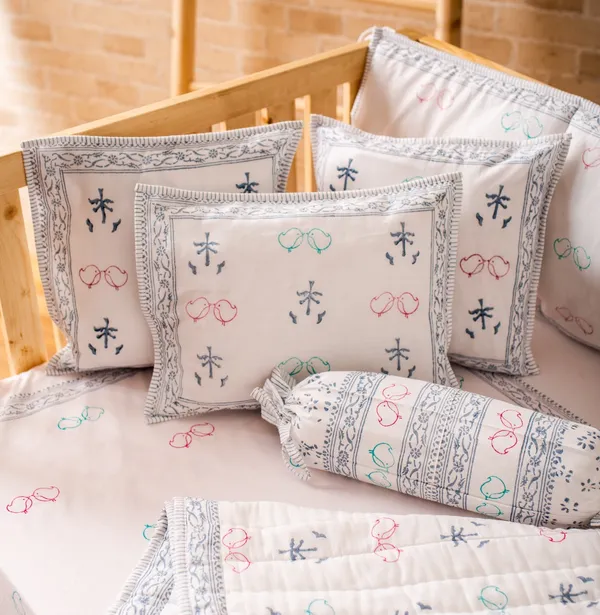Multicolor_Cotton_Silk_Baby_Bedding_Set_Bird_&_Tree