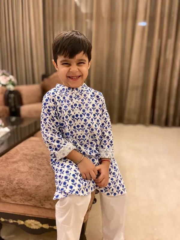 Blue_Organic_Cotton_Kurta_Pyjama_Dark_Blue_Flower