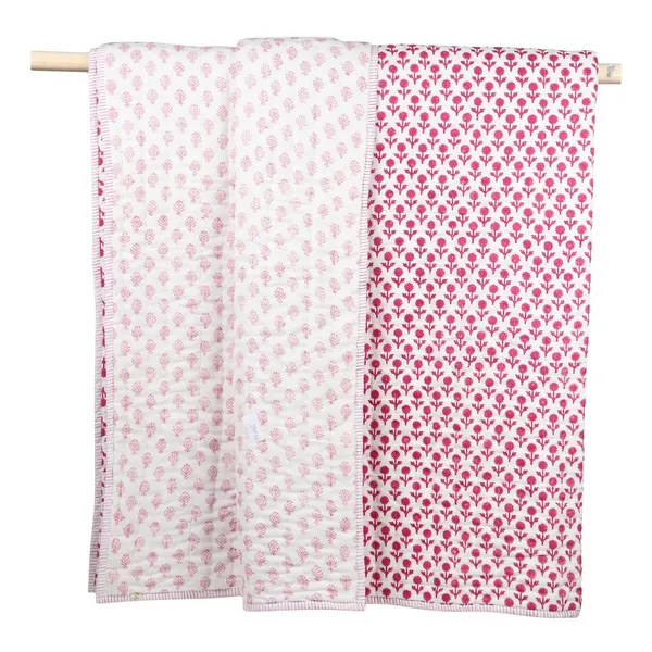 Pink_Organic_Cotton_Flower_Hand_Block_Printed_Quilt_Pink