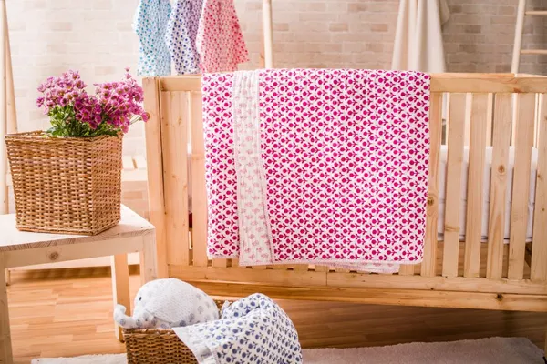 Pink_Organic_Cotton_Flower_Hand_Block_Printed_Quilt_Pink