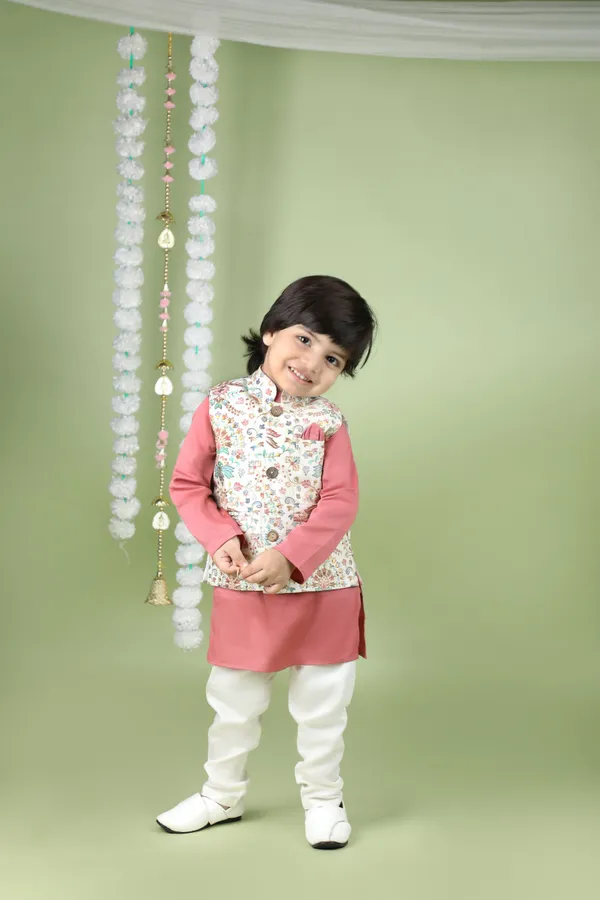 Pink_Cotton_Silk_Floral_Printed_Thread_Work_Jacket_With_Pink_Kurta_And_Pyjama