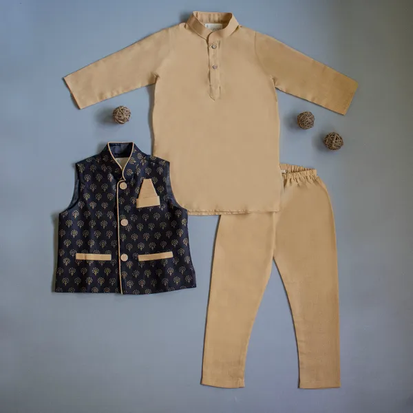Black_And_Beige_Cotton_Silk_Black_Block_Printed_Jacket_With_Beige_Kurta_Pyjama