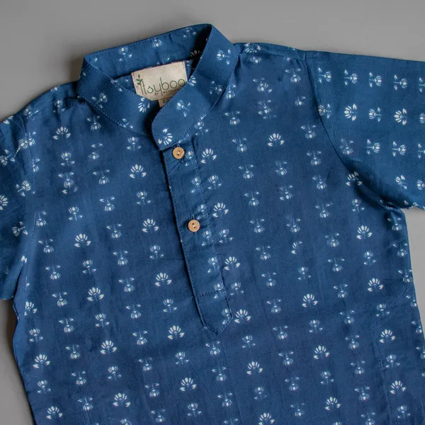 Blue_Cotton_Silk_Blue_Block_Print_Kurta_Pyjama_(Small_Lotus)