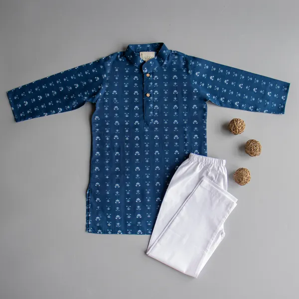 Blue_Cotton_Silk_Blue_Block_Print_Kurta_Pyjama_(Small_Lotus)