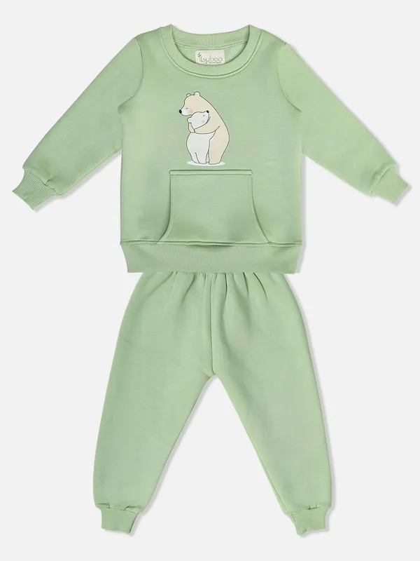 Green_Organic_Cotton_Boys’_Winter_Sweatshirt_&_Bottom_Set_–_Polar_Bear_Print