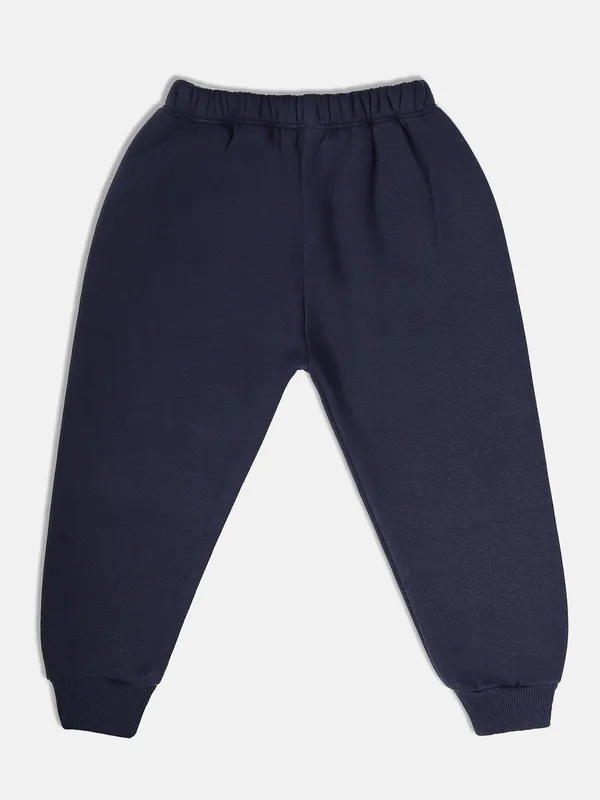 Blue_Cotton_Silk_Boys’_Winter_Sweatshirt_&_Bottom_Set_–_On_Route_To_Bed’_Car_Print