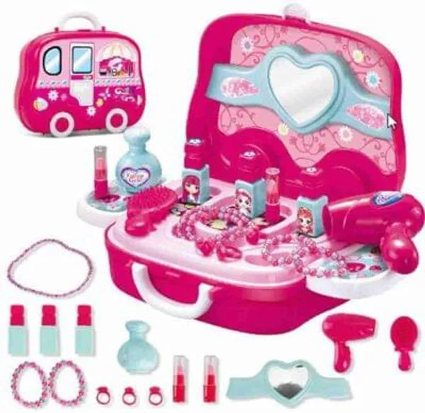 Kids_Beauty_Makeup_Play_Set_(Suitcase_Style)