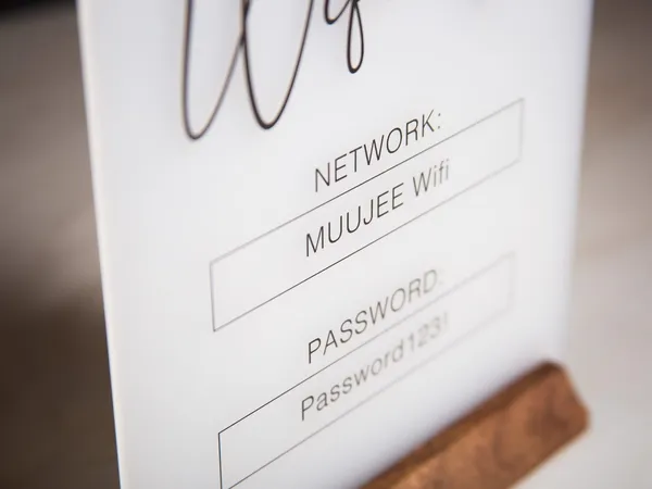 Multicolor_Metal_Wi-Fi_Acrylic_Sign_With_Metal_Base_For_Gifting