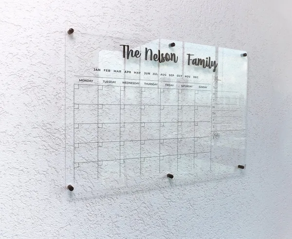 Multicolor_Metal_Family_Planner_3D_Gold_Acrylic_Calendar_For_Gifting