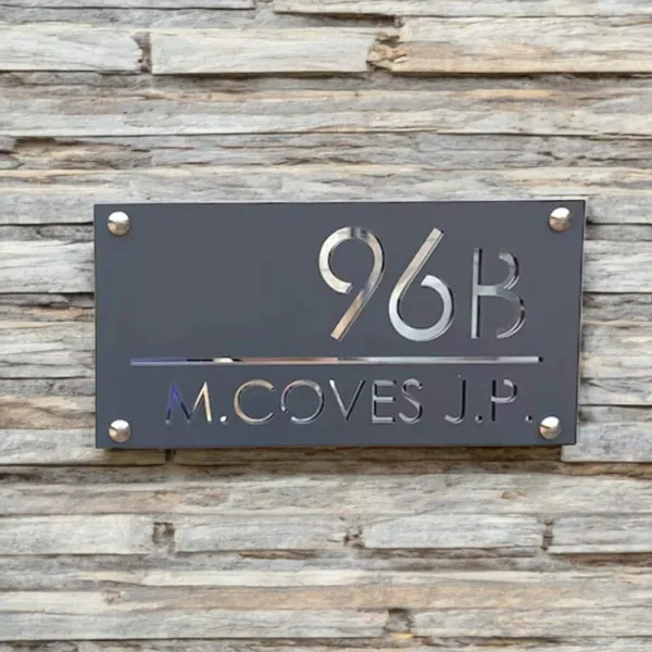Multicolor_Metal_Custom_Acrylic_House_Sign_For_Gifting