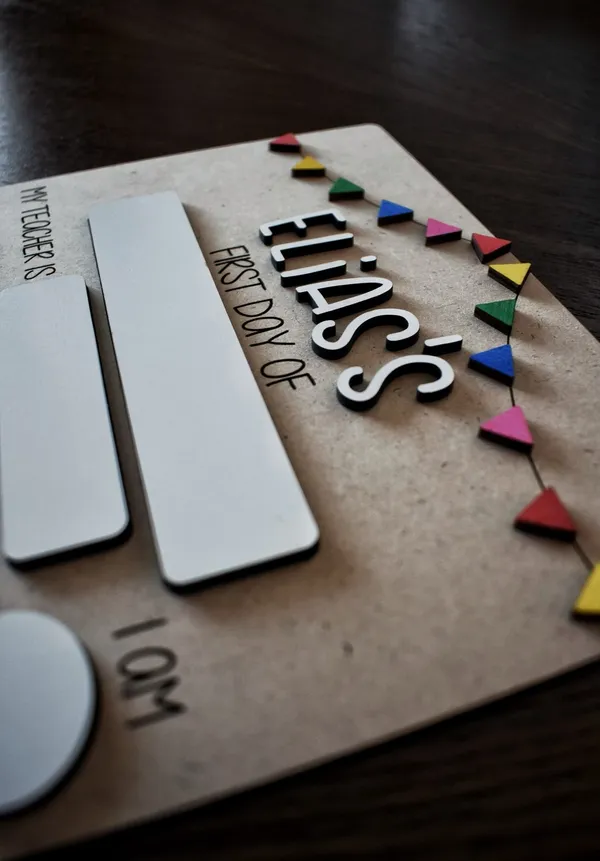 Multicolor_Metal_Dry_Erase_First_Day_Of_School_Sign_For_Gifting