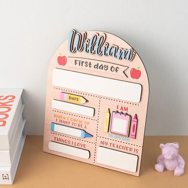 Multicolor_Wood_Personalized_First_Day_Of_School_Sign_Back_To_School_Sign_For_Gifting
