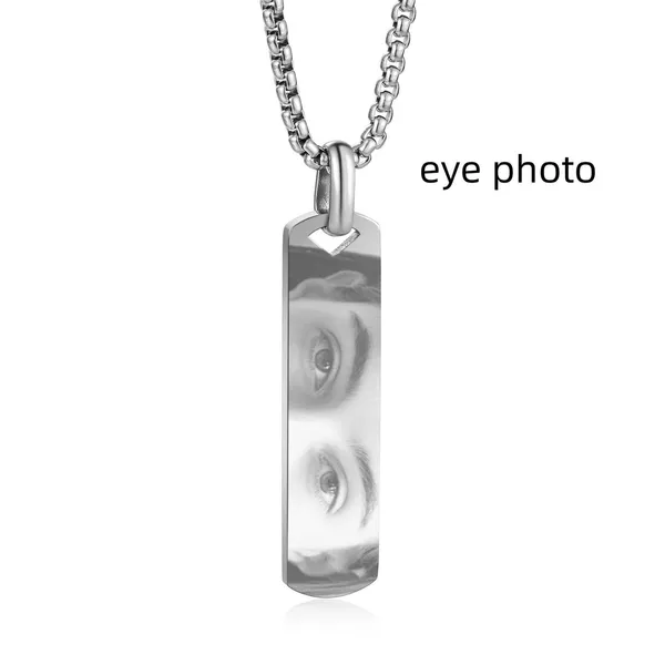 Multicolor_Metal_Personalized_Human_Eyes_Necklace_For_Women