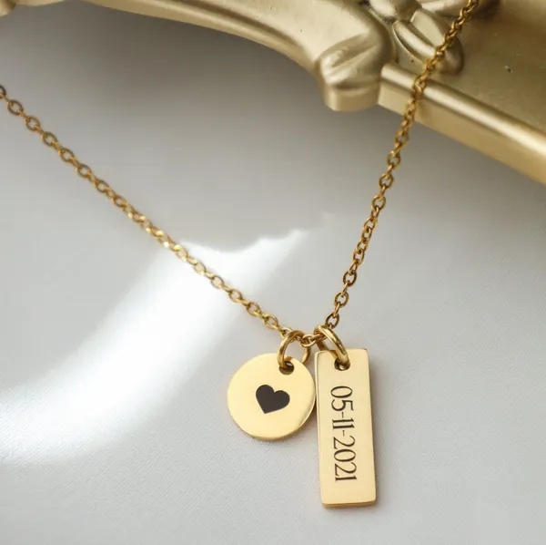 Multicolor_Metal_Custom_Date_Necklace_For_Women