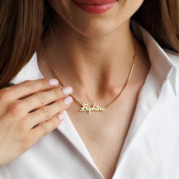 Multicolor_Metal_Personalised_Name_Necklace_With_Heart_For_Women