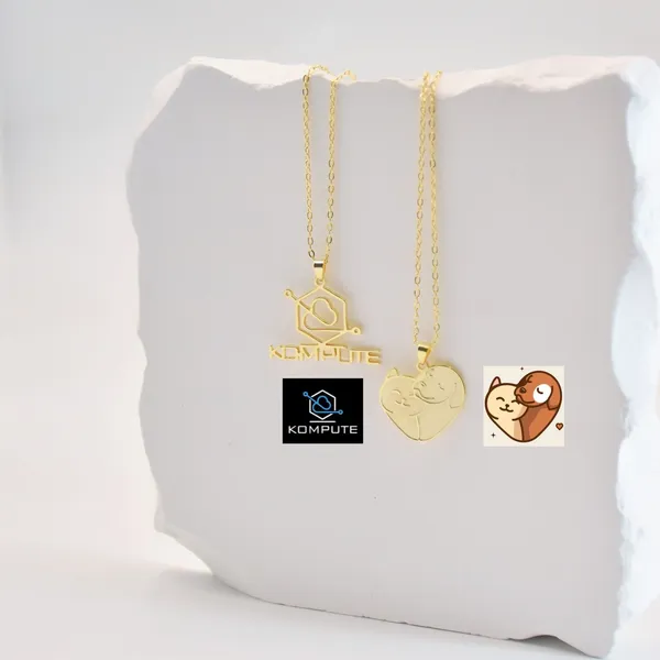 Multicolor_Metal_Custom_Logo_Charm_Necklace_For_Women