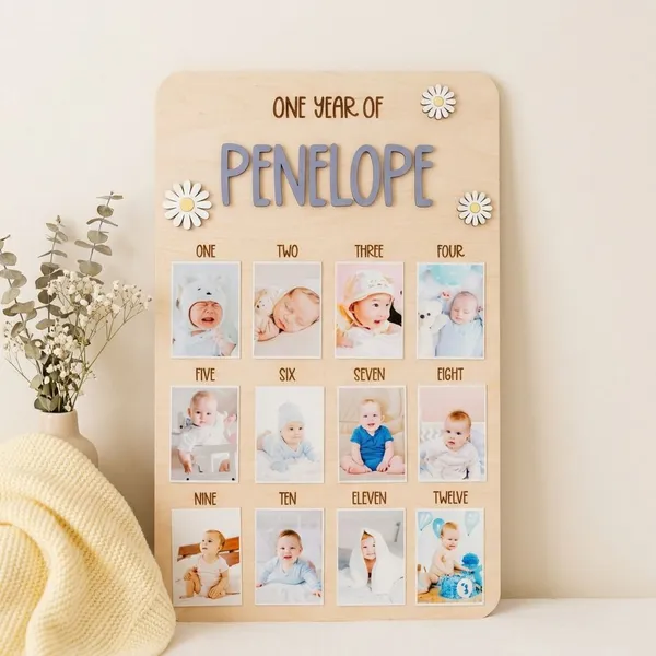 Multicolor_Metal_Baby_Monthly_Photo_Board_For_Gifting