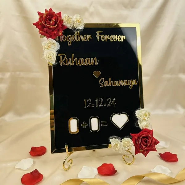 Multicolor_Metal_Couple_Thumb_Impression_Frame_For_Gifting