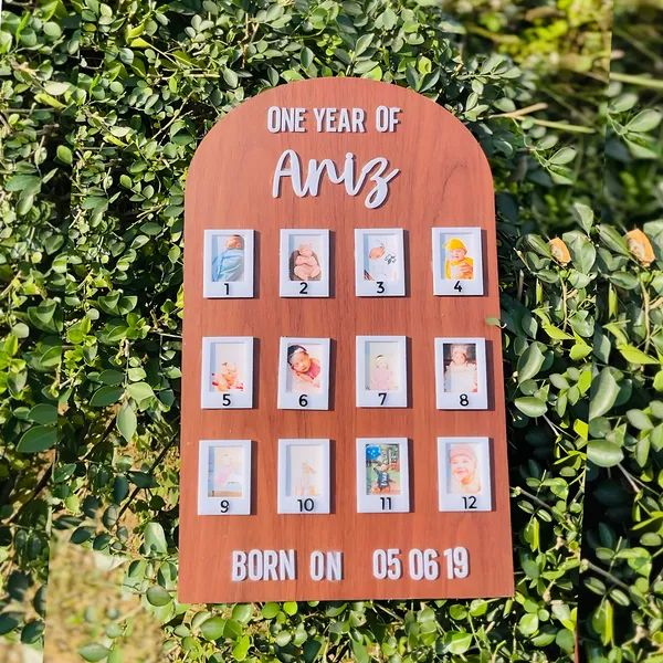 Multicolor_Wood_12_Month_Baby_Birthday_Photo_Frame_For_Gifting