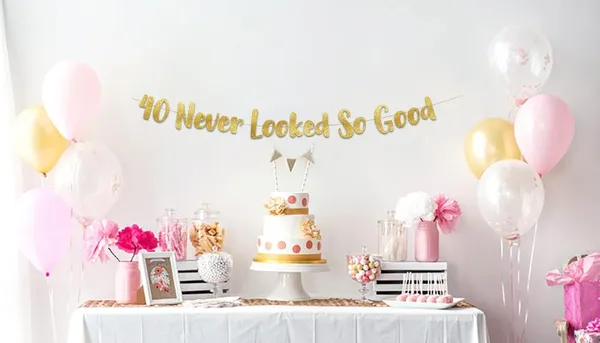 Gold_40_Never_Looked_So_Good_Banner_|_Gold_Glitter_40Th_Birthday_Party_Decoration_For_Women_|_Elegant_Birthday_Garland_|_Pre-Strung,_Reusable_–_No_Diy_Needed