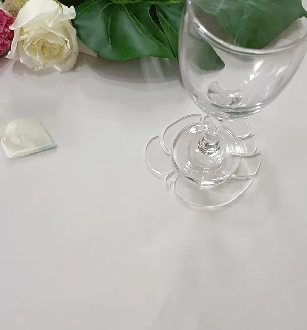 Transparent_Acrylic_Leaf_Coaster_|_Set_Of_2_Tropical_Leaves_Cup_Decorative_Plate_|_Transparent_Mug_Pad_|_Table_Ornaments_For_Kitchen_|_Clear_Desk_Coasters