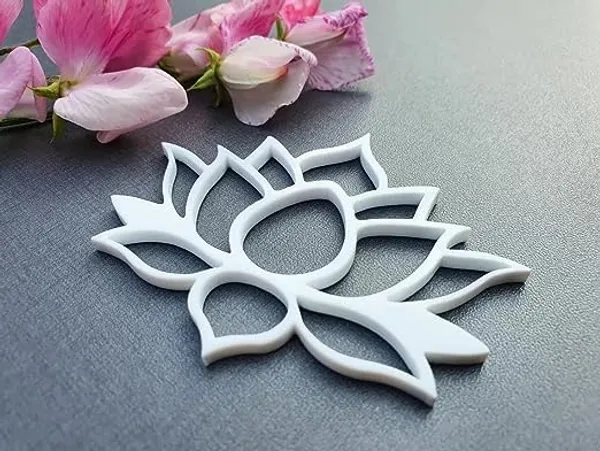Multicollor_Lotus_Cutouts_|_10_Pieces_Acrylic_Lotus_Shape_|_3Mm_Thick_Acrylic_Cutout_Shapes_For_Crafts_And_Decorations_|_Acrylic_Lotus_Flower_Cut_Out/White