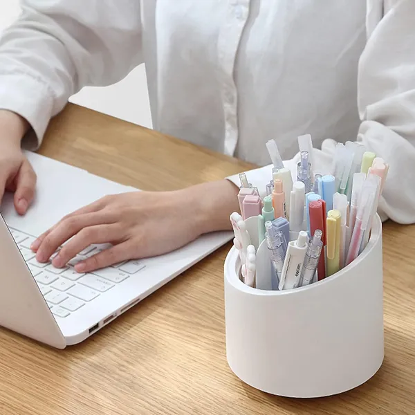 Multi_Milulugo_Makeup_Brush_Holder_With_Lid,_Rotating_Dustproof_Makeup_Brushes_Organizer,_7_Slots_360-Degree_Spinning_Pencil_Pen_Desk_Organizers(White)